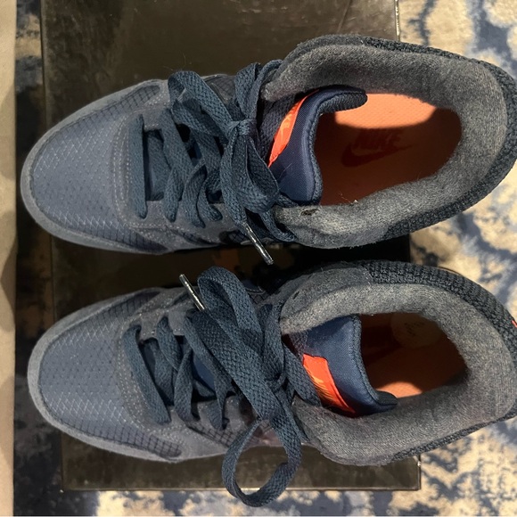 Nike Women's Sneakers - Navy and orange - Picture 10 of 10